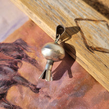 Load image into Gallery viewer, The Clovis Blossom Pendant