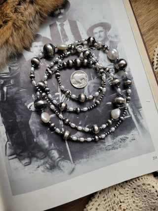 The River Pearl Necklace - 40"