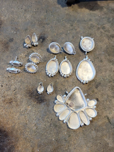 The Thunderhorse Cluster Necklace