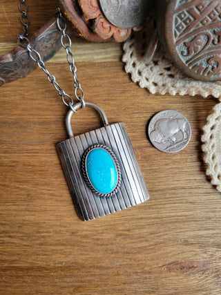 The Daisy Lock Necklace - White Water