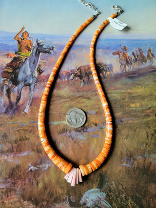 The Riann Heish Necklace - Spiny x Pink Conch