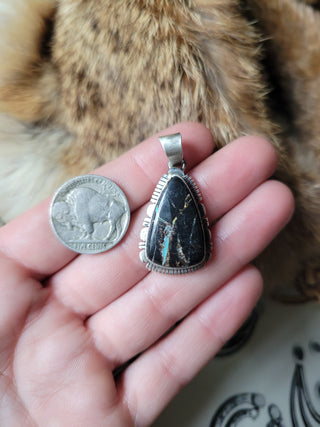 The Annie Triangle Pendant - Blackjack