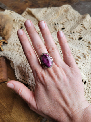The Chelsea Ring - Purple Spiny