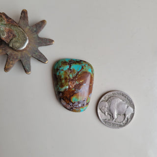 The Lexis Cabochon