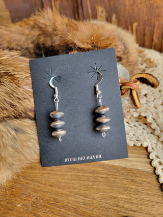 The Tres Saucer Pearl Earrings