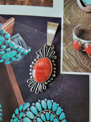 The Barry Pendant - Red Spiny