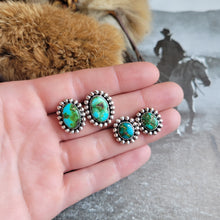 Load image into Gallery viewer, Skylie Studs