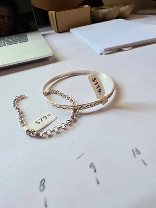 Baily - chain & bangle
