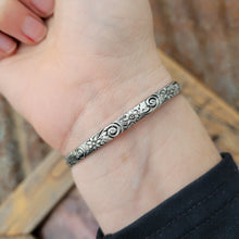 Load image into Gallery viewer, Jerdan Cluster Cuff - Sonoran Gold